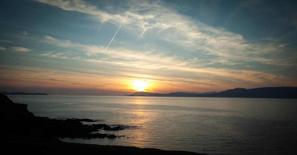 Wild Atlantic Hostel Leenaun Buitenkant foto