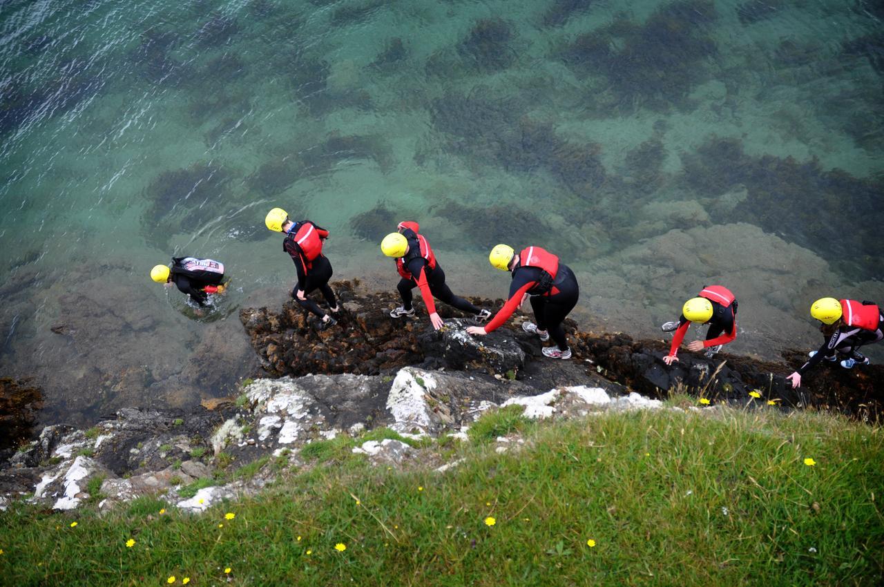 Wild Atlantic Hostel Leenaun Buitenkant foto
