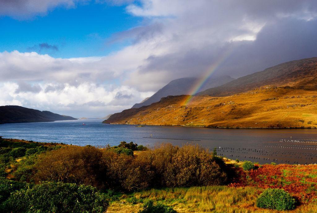 Wild Atlantic Hostel Leenaun Buitenkant foto