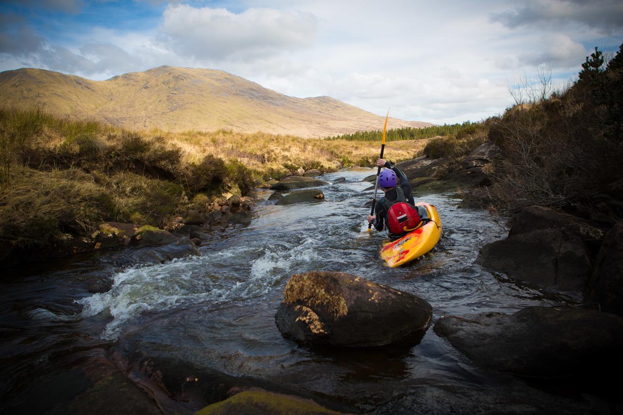 Wild Atlantic Hostel Leenaun Buitenkant foto